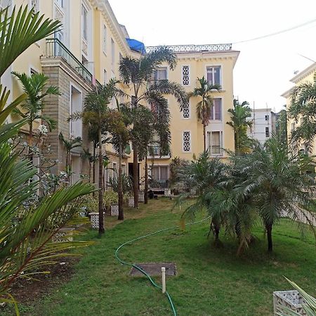 Ronnie'S Studio Apartment Arpora Luaran gambar