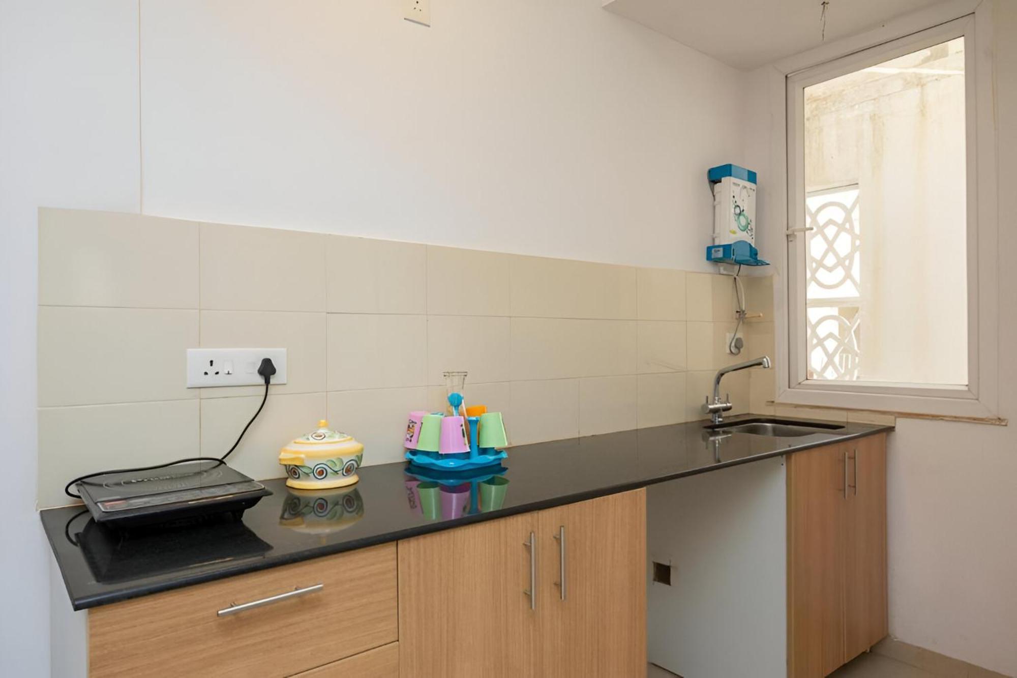 Ronnie'S Studio Apartment Arpora Luaran gambar